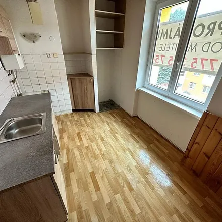 Image 2 - Vinohradská ev.269, 436 01 Litvínov, Czechia - Apartment for rent