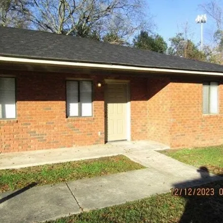 Rent this 2 bed condo on 199 North Franklin Drive in Florence, SC 29501