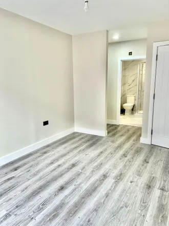 Image 7 - Buttonbox, Warstone Lane, Aston, B1 3AL, United Kingdom - Apartment for rent