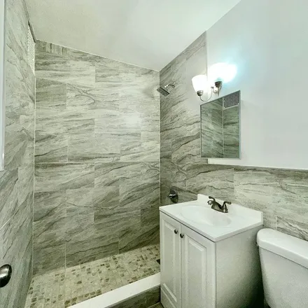 Image 3 - 105-13 63rd Road, New York, NY 11375, USA - Apartment for rent