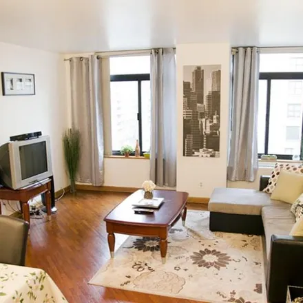 Image 3 - 402 East 72nd Street, New York, NY 10021, USA - Apartment for rent
