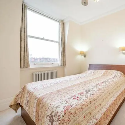 Image 9 - 52-70 Fitz-George Avenue, London, W14 0SN, United Kingdom - Apartment for sale