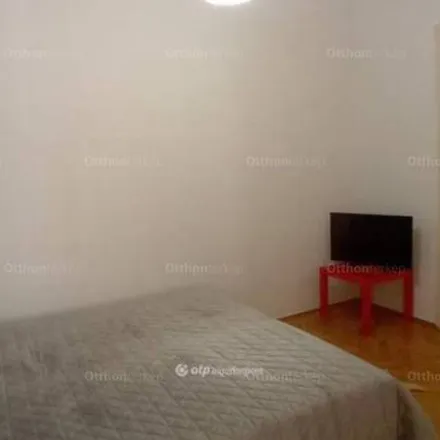 Image 4 - Budapest, Adam Clark Square, 1013, Hungary - Apartment for rent