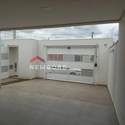 Buy this 3 bed house on Rua Kaoru Mizuhira in Taquaral, Piracicaba - SP