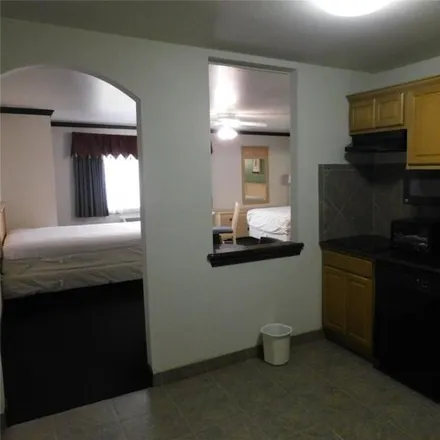 Image 4 - 1025 Swanson St Unit 310, Houston, Texas, 77030 - Apartment for rent