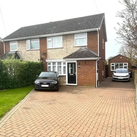 Buy this 4 bed duplex on Fairway in Chatteris, PE16 6SX