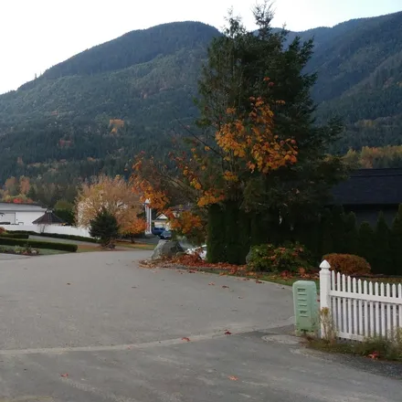 Image 1 - Area E (Chilliwack River Valley), BC, CA - House for rent