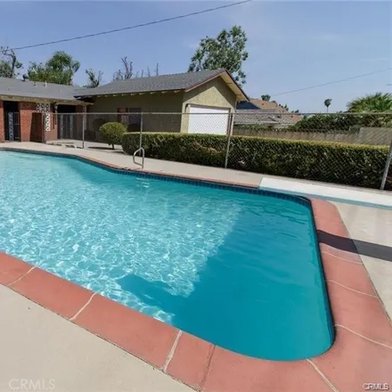 Image 2 - 2nd Avenue, Upland, CA 91784, USA - House for rent