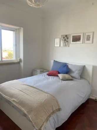 Rent this 8 bed room on unnamed road in 2715-085 Sintra, Portugal