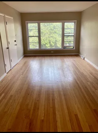 Rent this 2 bed condo on 7922 s Wood st