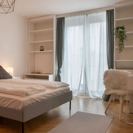 Rent this 2 bed apartment on Rungestra&szlig;e