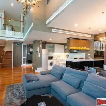 Buy this 3 bed apartment on Ideal 24 in Soi Sukhumvit 24, Khlong Toei District