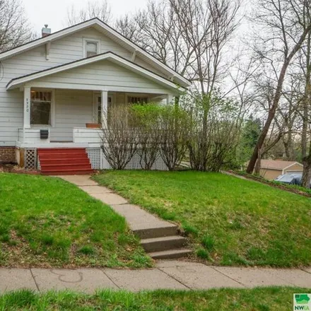 Buy this 2 bed house on 3368 Court Street in Sioux City, IA 51104