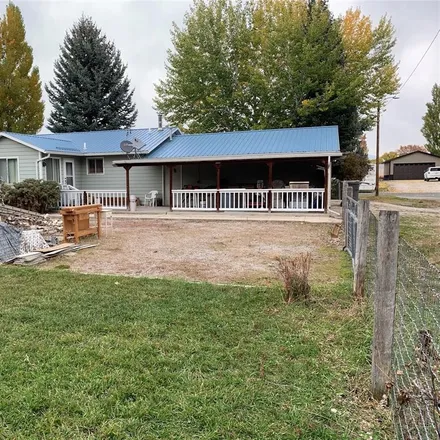 Image 8 - 510 South Walnut Street, Townsend, MT 59644, USA - House for sale