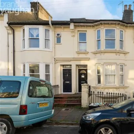Rent this 6 bed townhouse on 50 Newmarket Road in Brighton, BN2 3QF