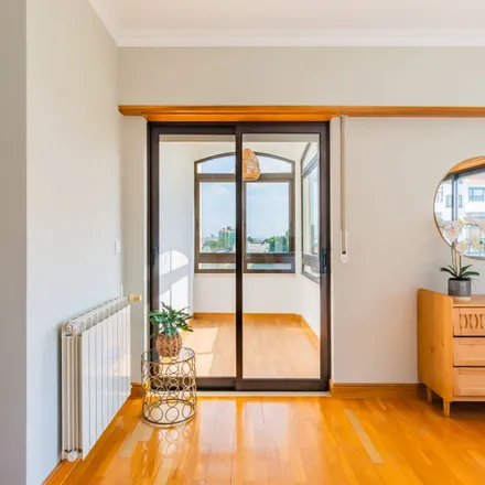 Rent this 3 bed apartment on Avenida Nossa Senhora do Rosário 754 in 2750-455 Cascais, Portugal