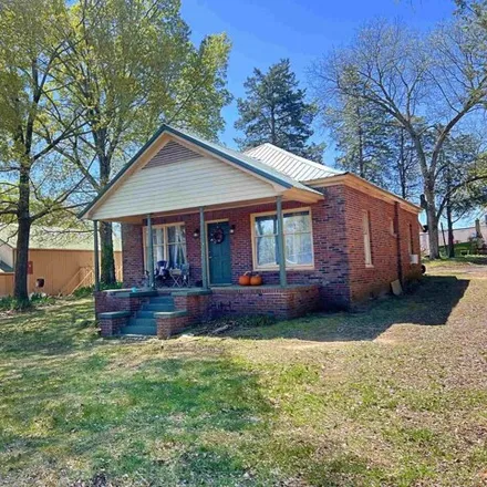 Buy this 2 bed house on 509 North Howard Avenue in Landrum, Spartanburg County