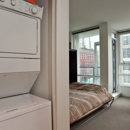 Image 4 - 928 Beatty Street, Vancouver, BC, Canada - Apartment for rent