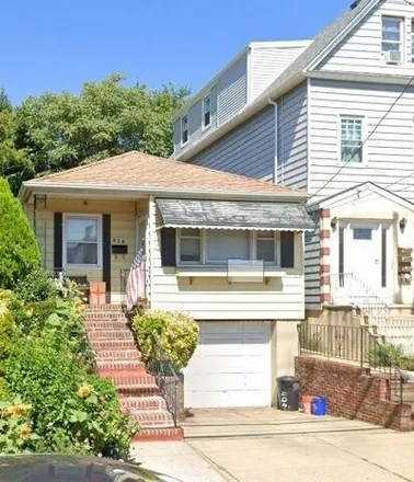 Rent this 3 bed house on Shell in 640 Avenue E, Bayonne