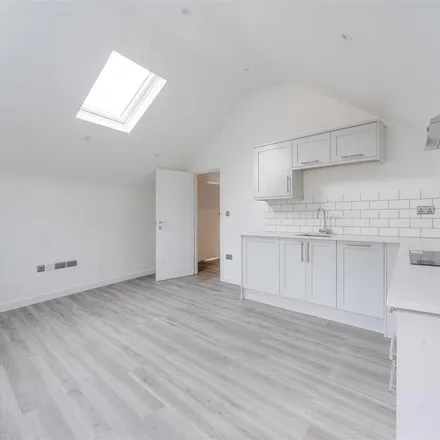 Rent this 1 bed apartment on 20 London Road in Guildford, GU1 2AF