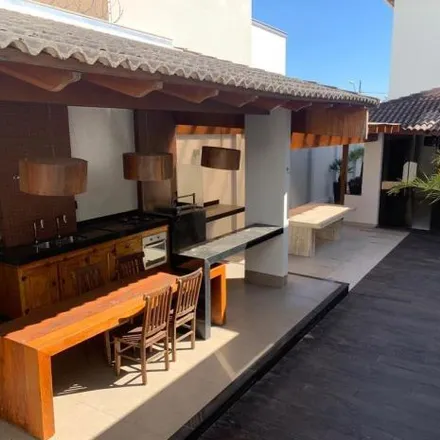 Buy this 4 bed house on unnamed road in Divinópolis - MG, 35500-074