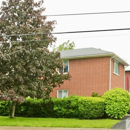 Rent this 3 bed apartment on 2868 Noble Rd