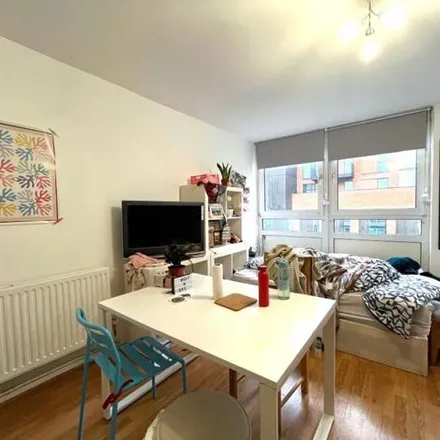 Image 1 - 1-18 Stanhope Street, London, NW1 3HB, United Kingdom - Apartment for rent