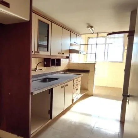 Buy this 3 bed apartment on Rua Domingues de Sá 240 in Icaraí, Niterói - RJ