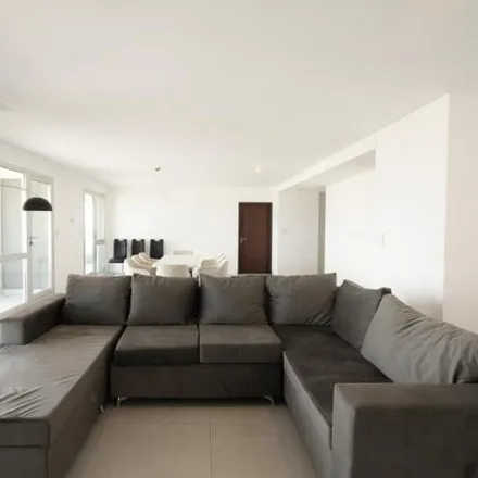 Rent this 3 bed apartment on Garden Central Towers in Avenida Doctor Luis Ramón, Área Centro Este