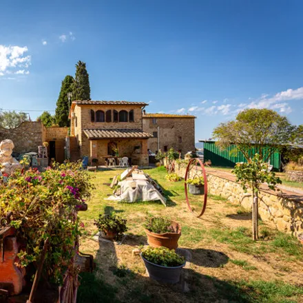 Buy this 3 bed house on B&B Dolce Campagna in Via del Molino, Volterra PI