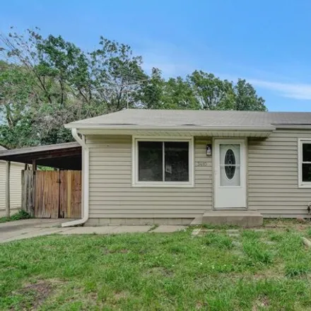 Buy this 2 bed house on 3410 N 48th St in Lincoln, Nebraska