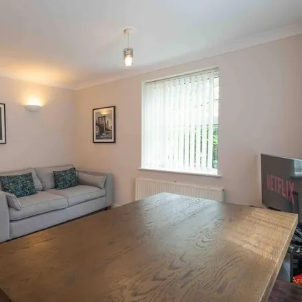 Rent this studio apartment on Solihull in B92 7JX, United Kingdom