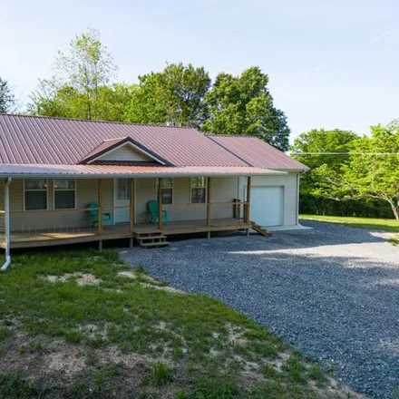 Buy this 2 bed house on 1196 Hamilton Field Road in Fentress County, TN 38556