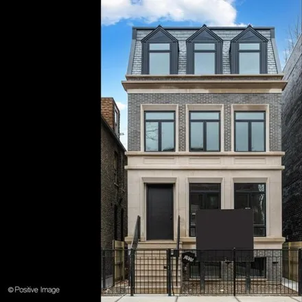 Buy this 5 bed house on 1935 North Kenmore Avenue in Chicago, IL 60614