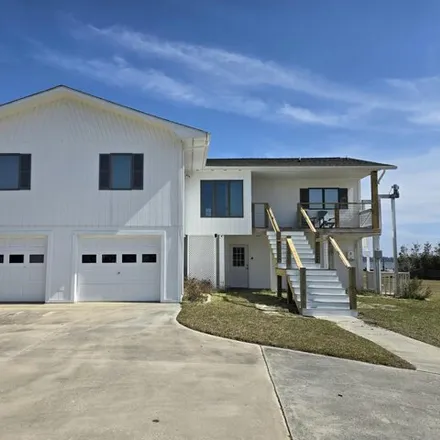 Image 5 - 345 Easy Street, Country Club Point, Cape Carteret, NC 28584, USA - House for sale