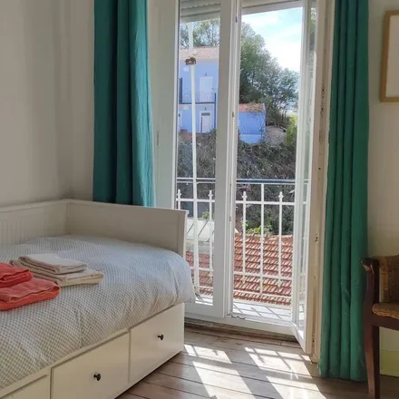 Image 5 - Areeiro, Lisbon, Portugal - Apartment for rent