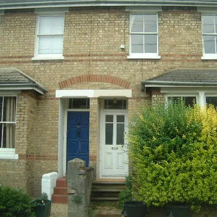 Rent this 5 bed townhouse on 54 Bullingdon Road in Oxford, OX4 1QN