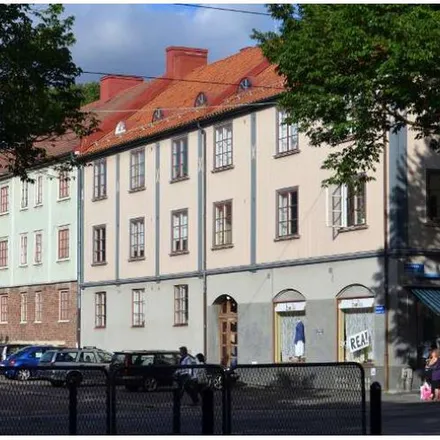 Rent this 2 bed apartment on Älvsborgsgatan 38 in 414 72 Gothenburg, Sweden