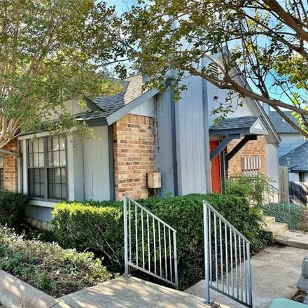 Rent this 2 bed condo on 11901 Swearingen Drive in Austin, TX 78758