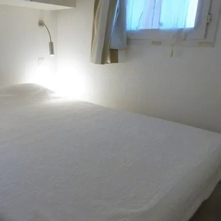 Rent this 1 bed apartment on Office de tourisme de Gassin in Aire de Loisirs, 83580 Gassin