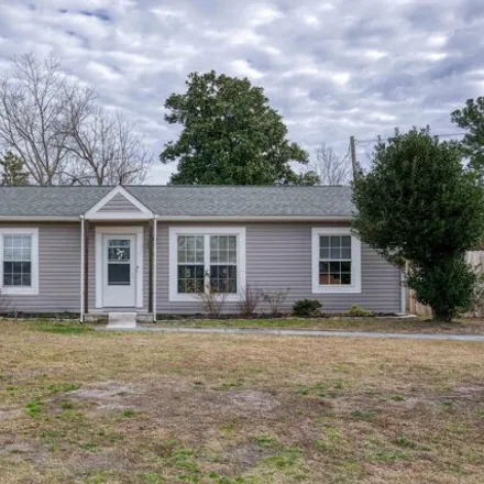 Buy this 3 bed house on 76 Riegel Drive in Onslow County, NC 28539