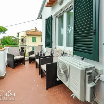 Image 7 - Viale del Tirreno, 56128 Pisa PI, Italy - Apartment for rent