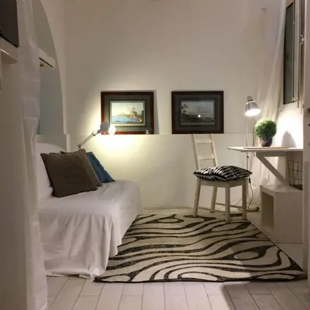 Rent this 1 bed apartment on Osteria Al Vicolo 9 in Via dei Serpenti 9, 00184 Rome RM
