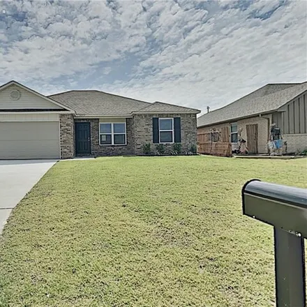 Rent this 3 bed house on unnamed road in Shawnee, OK 74804