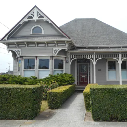 Image 1 - 710 H Street, Crescent City, CA 95531, USA - House for sale
