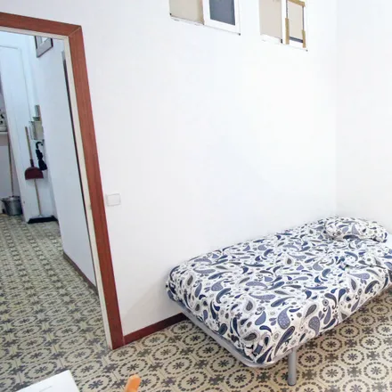 Image 1 - Carrer de Ferlandina, 41, 08001 Barcelona, Spain - Room for rent