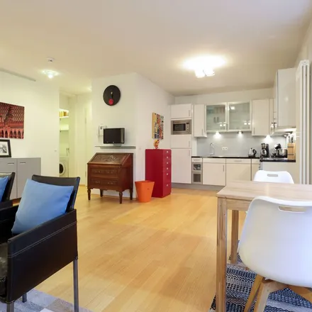 Rent this 2 bed apartment on Kollwitzstraße 38 in 10405 Berlin, Germany