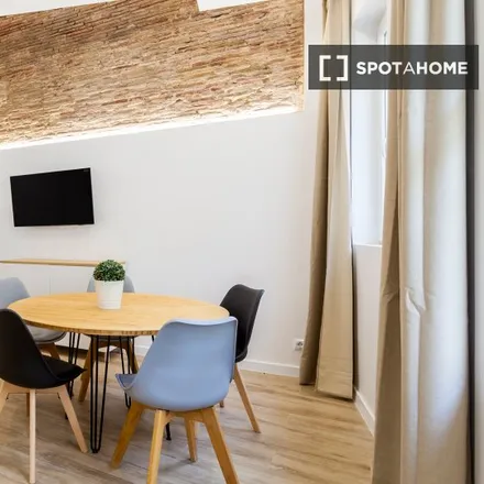 Rent this 2 bed apartment on Carrer del Bany in 46001 Valencia, Spain