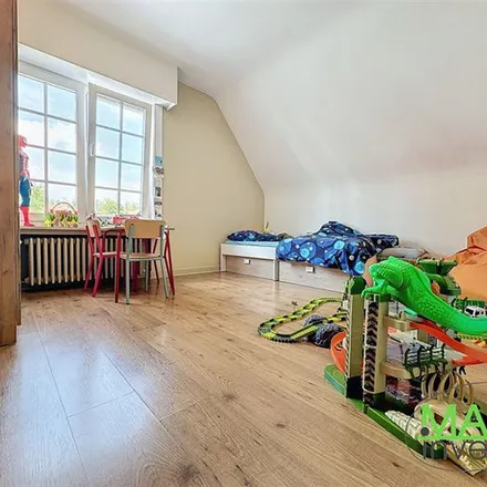 Rent this 4 bed apartment on Rue de la Passerelle - Voetbrugstraat 71 in 7700 Mouscron, Belgium