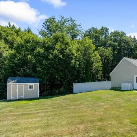 Image 3 - 47 Whittier Rd, Merrimack, New Hampshire, 03054 - House for sale